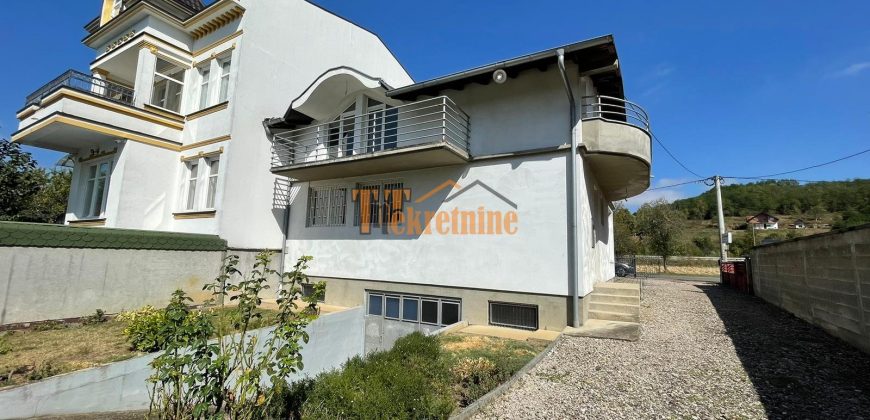 Stambeno poslovni objekat 280 m2 – Glamočani