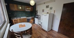 Konforan trosoban stan 100 m2 – Petrićevac