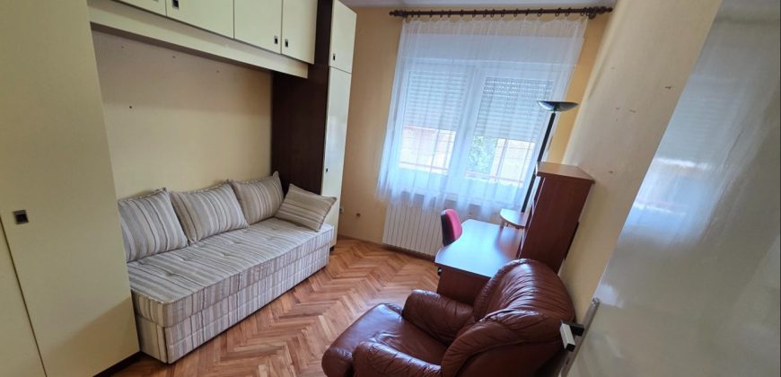 Trosoban stan 70 m2 – Nova Varoš