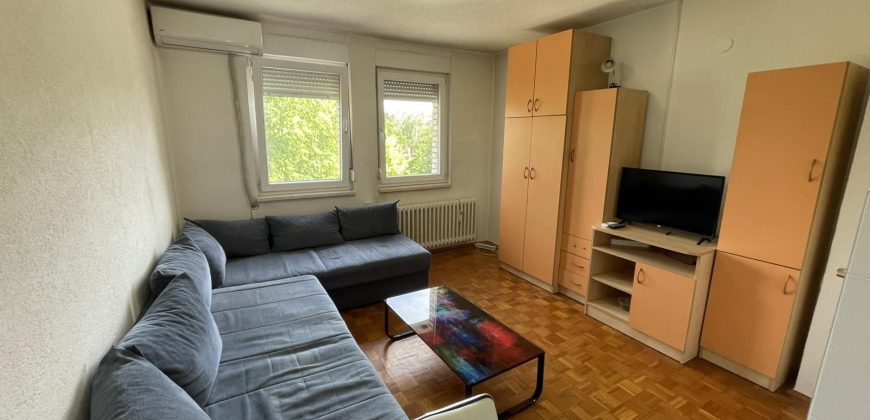 Garsonjera 27 m2 – Naselje Mjesec