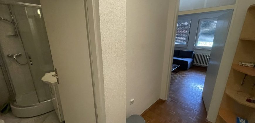 Garsonjera 27 m2 – Naselje Mjesec