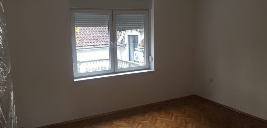 kancelarijski prostor 80 m2 – Centar