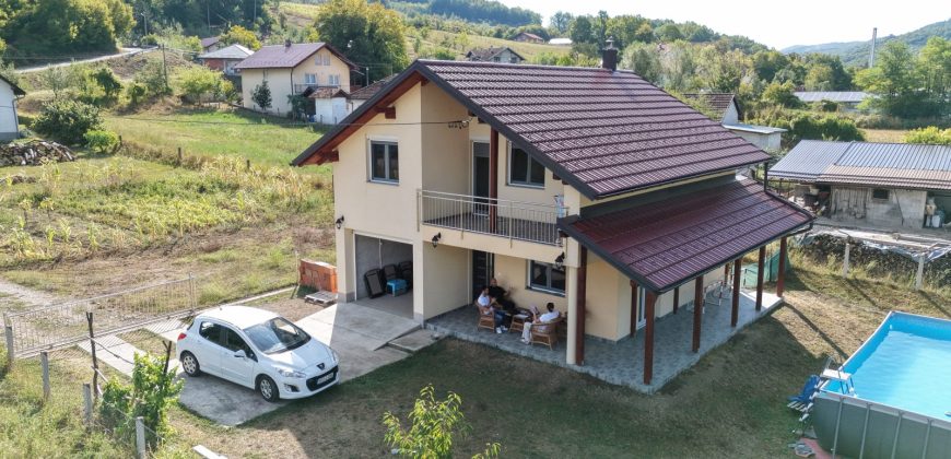 Stambeni objekat 125,72 m2 i placa 1079 m2 – Jagare
