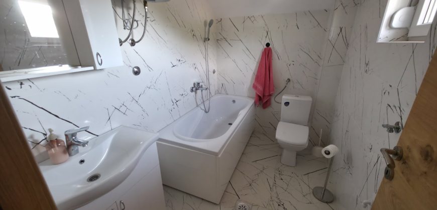 Stambeni objekat 125,72 m2 i placa 1079 m2 – Jagare