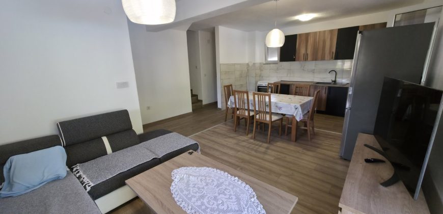 Stambeni objekat 125,72 m2 i placa 1079 m2 – Jagare