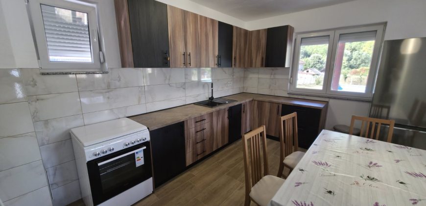 Stambeni objekat 125,72 m2 i placa 1079 m2 – Jagare