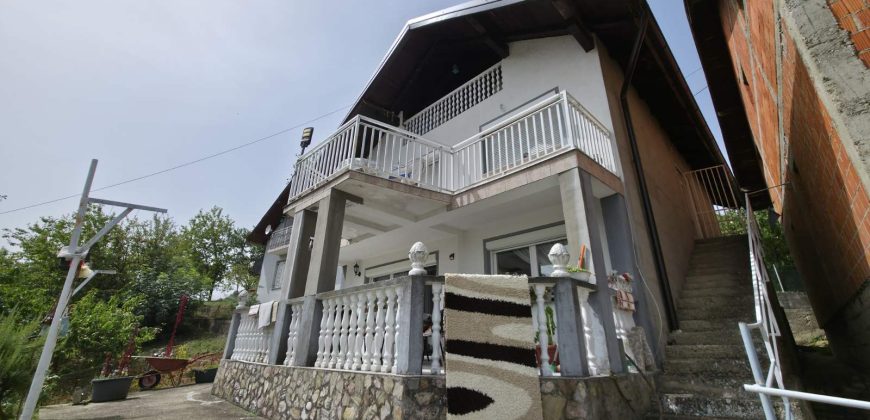Stambeni objekat 130m2 na placu od 417m2 – Šeher