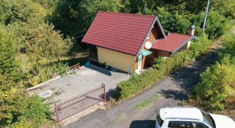 Vikend kuća 75 m2 i placa 1500 m2 – Aleksići