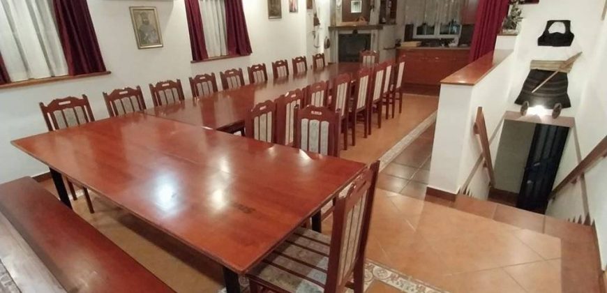 Luksuzno opremljeno imanje – Žiče – Kraljevo