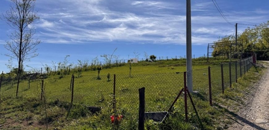 Zemljište 642 m2 – Motike