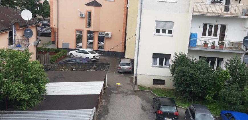 kancelarijski prostor 80 m2 – Centar