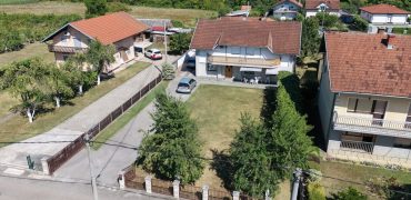 Stambeni objekat (kuća) 180 m2 – Zalužani