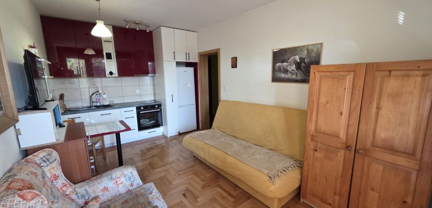 Jednosoban stan 32 m2 – Mejdan