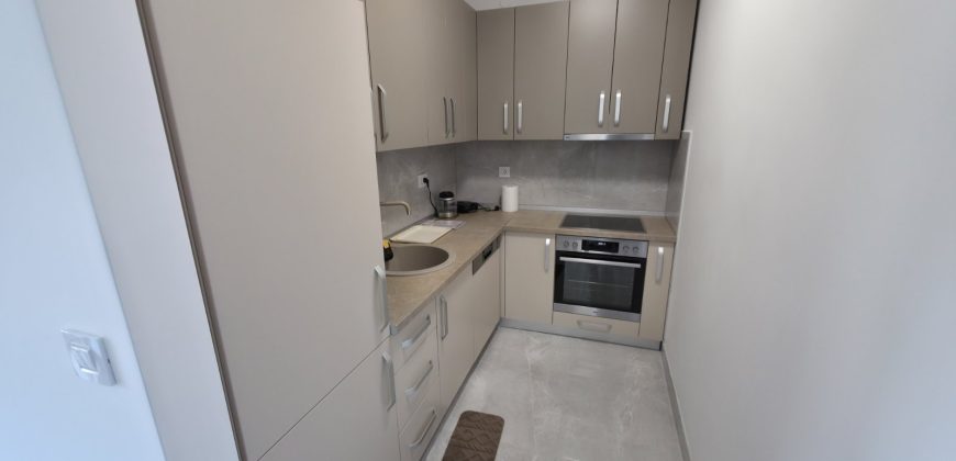 Dvosoban stan 47 m2 – Centar