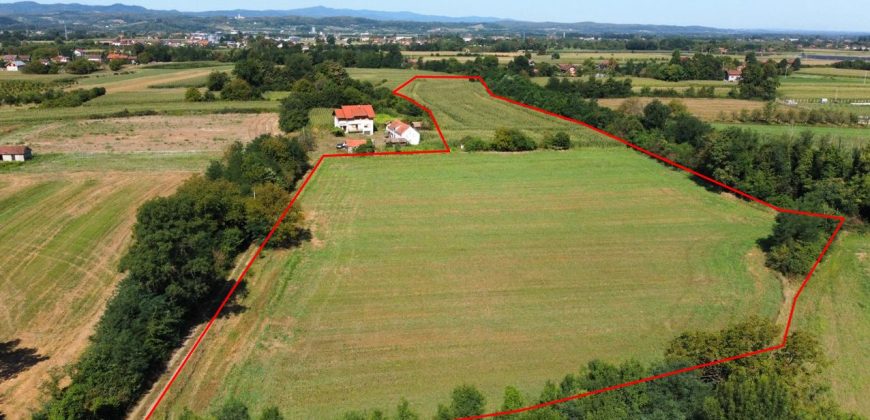 Prodaju se placevi od 650m2 do 1400m2 – Petoševci