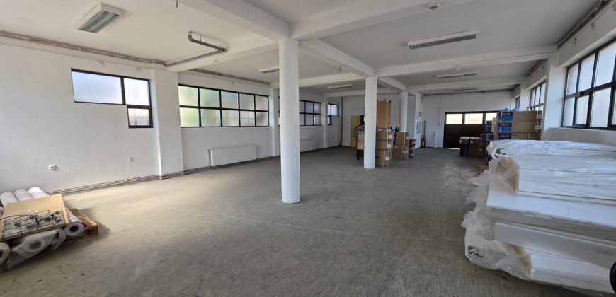 Poslovni objekat (hala) 165 m2 – Trn