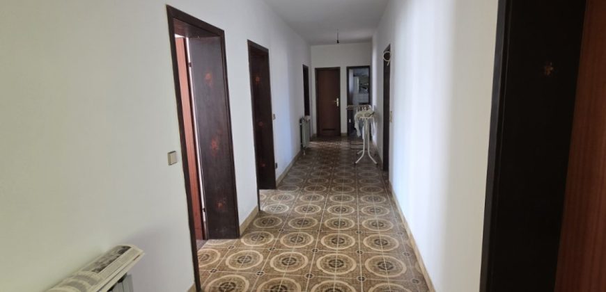 Stambeni objekat 143 m2 na placu od 4908 m2 – Trn
