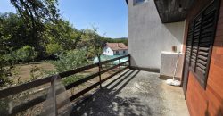 Stambeni objekat 130m2 na placu od 1275m2 – Slatina