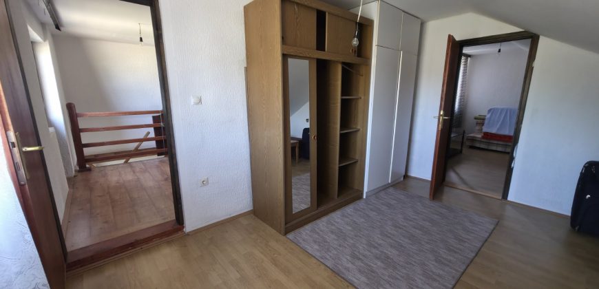 Stambeni objekat 130m2 na placu od 1275m2 – Slatina