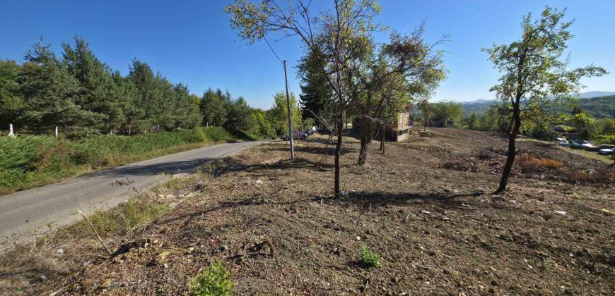 Stambeni objekat u izgradnji sa 33.461 m2 zemljita – Motike