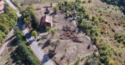 Stambeni objekat u izgradnji sa 33.461 m2 zemljita – Motike