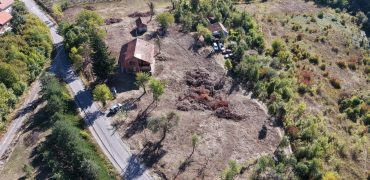 Stambeni objekat u izgradnji sa 33.461 m2 zemljita – Motike