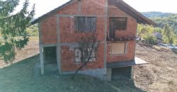 Stambeni objekat u izgradnji sa 33.461 m2 zemljita – Motike
