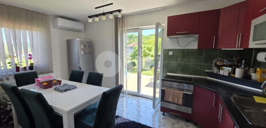 Stambeni objekat 310 m2 – Priječani