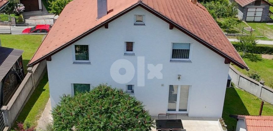 Stambeni objekat 310 m2 – Priječani