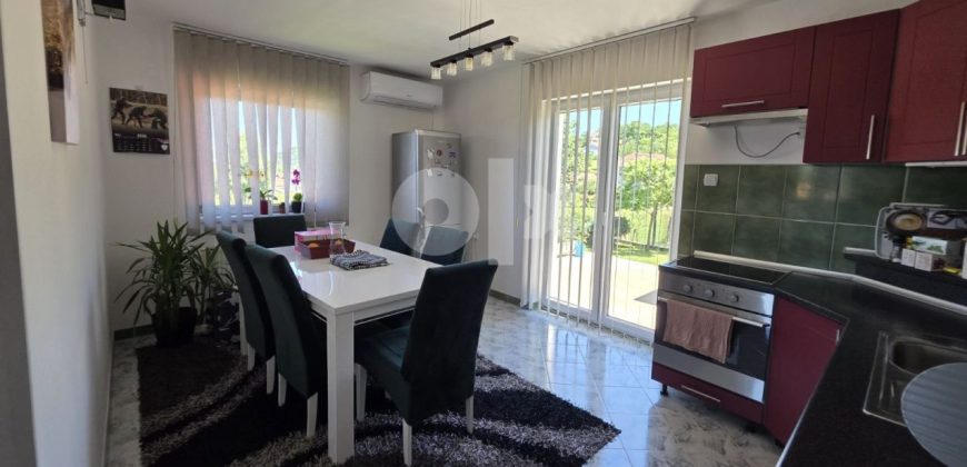 Stambeni objekat 310 m2 – Priječani