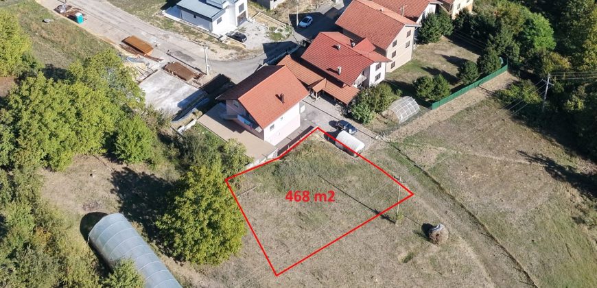 Plac 486 m2 – Starčevica