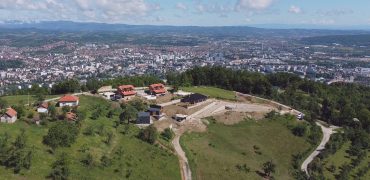 Prodaju se četiri placa od 995m2 do 2004m2 – Starčevica