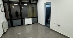 Poslovni prostor 24 m2 – Centar