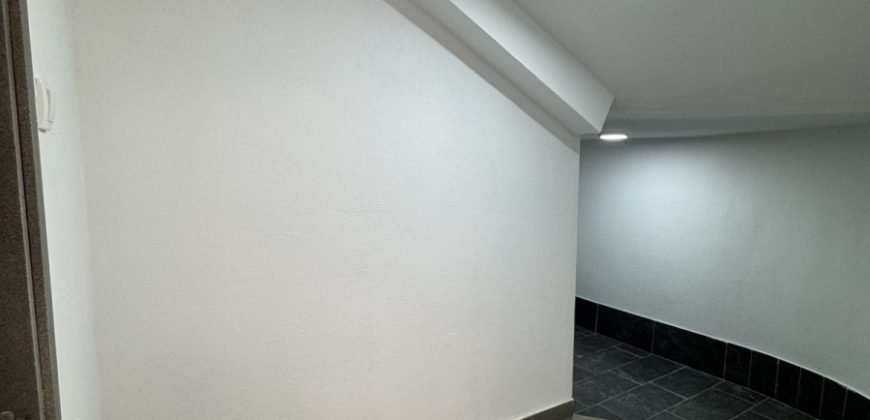 Poslovni prostor 24 m2 – Centar
