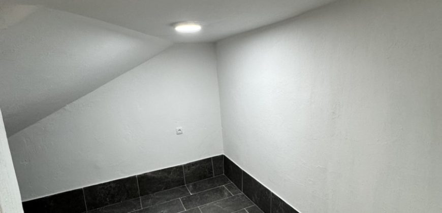 Poslovni prostor 24 m2 – Centar