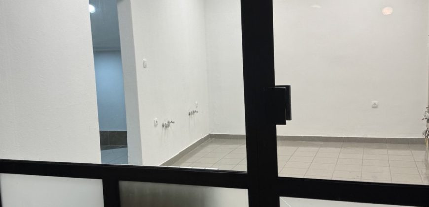 Poslovni prostor 24 m2 – Centar