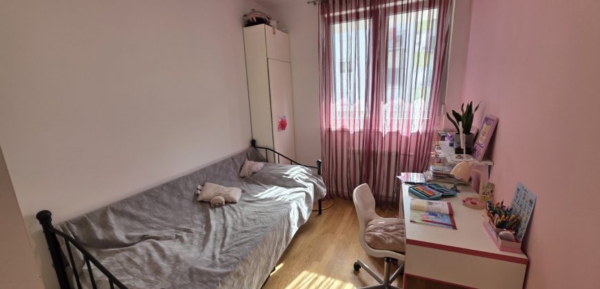 Trosoban stan 53 m2 sa garažnim mjestom – Paprikovac