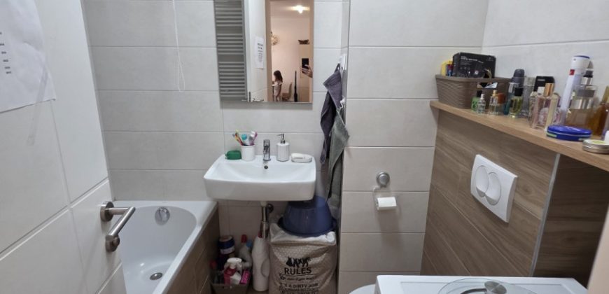 Trosoban stan 53 m2 sa garažnim mjestom – Paprikovac