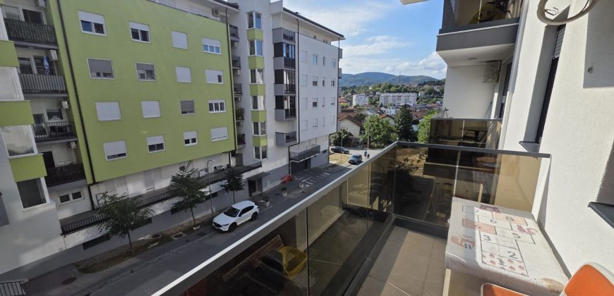 Trosoban stan 53 m2 sa garažnim mjestom – Paprikovac