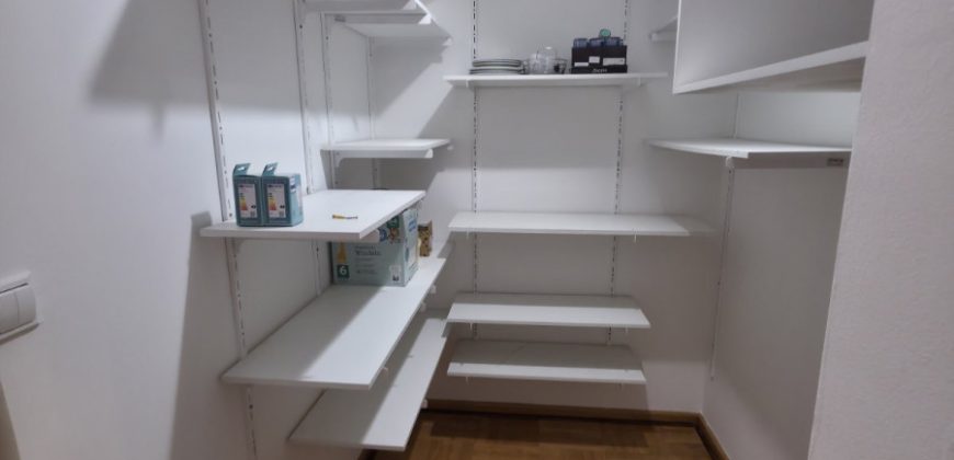 Četvorosoban stan 85 m2 – Centar