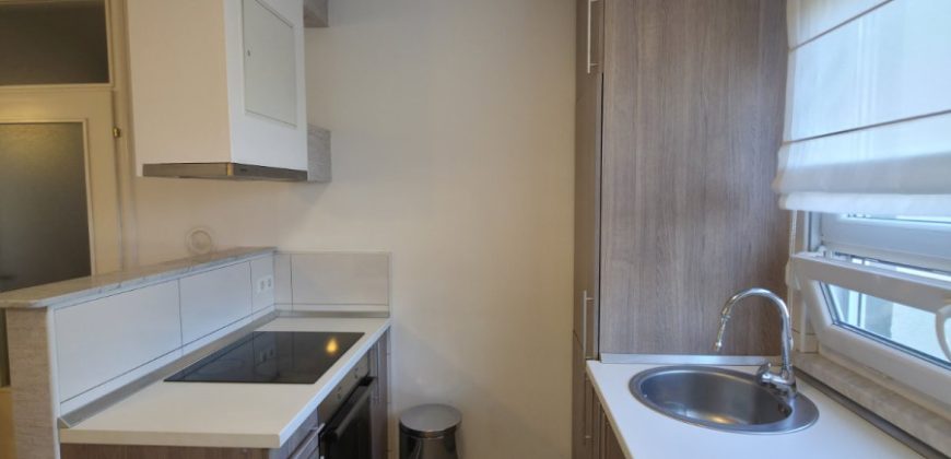 Četvorosoban stan 85 m2 – Centar