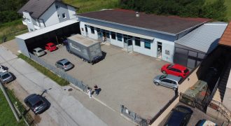 Poslovni objekat 250m2 sa nadstrešnicom od 450m2 – Tunjice