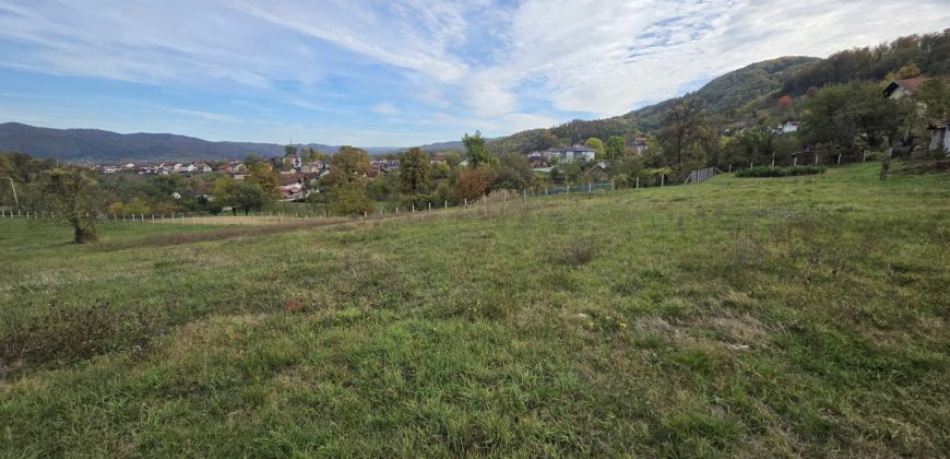 Plac 712 m2 – Starčevica