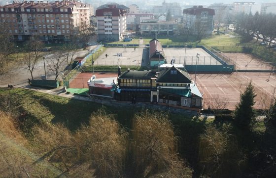 Iznajmljuje se poslovni objekat 320 m2 – K4