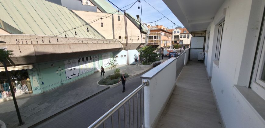 Poslovni prostor 78 m2 – Centar