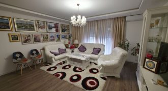Trosoban stan 73 m2 – Centar