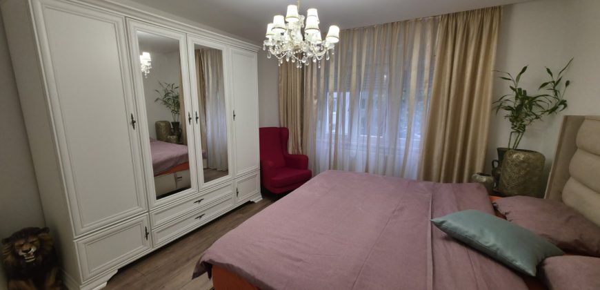 Trosoban stan 73 m2 – Centar