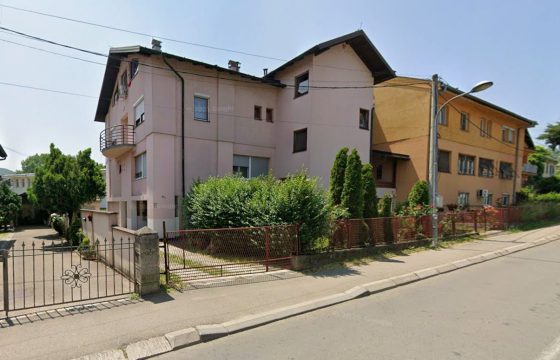 Trosoban stan 75m2 sa garažom i ostavom – Hiseta